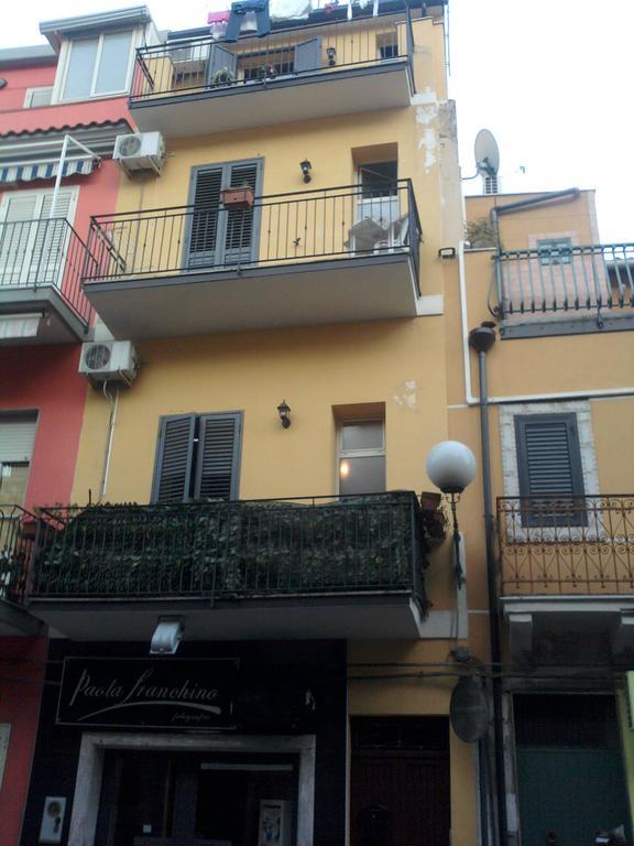 Lina House Appartement Giardini-Naxos Kamer foto